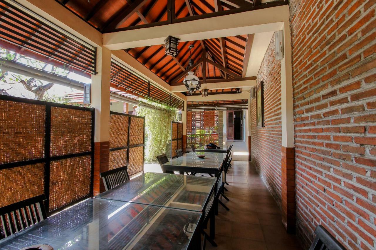 Oyo 1361 Singosari Family Residence 外南梦 外观 照片